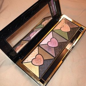 Too Faced eyeshadow palette